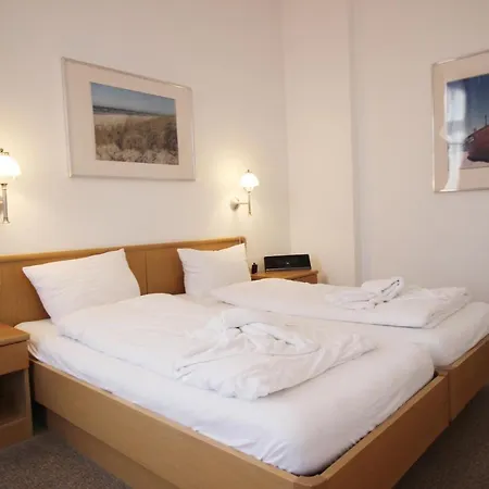 Villa Pippingsburg am Strand Ostseebad Heringsdorf Zimmer foto